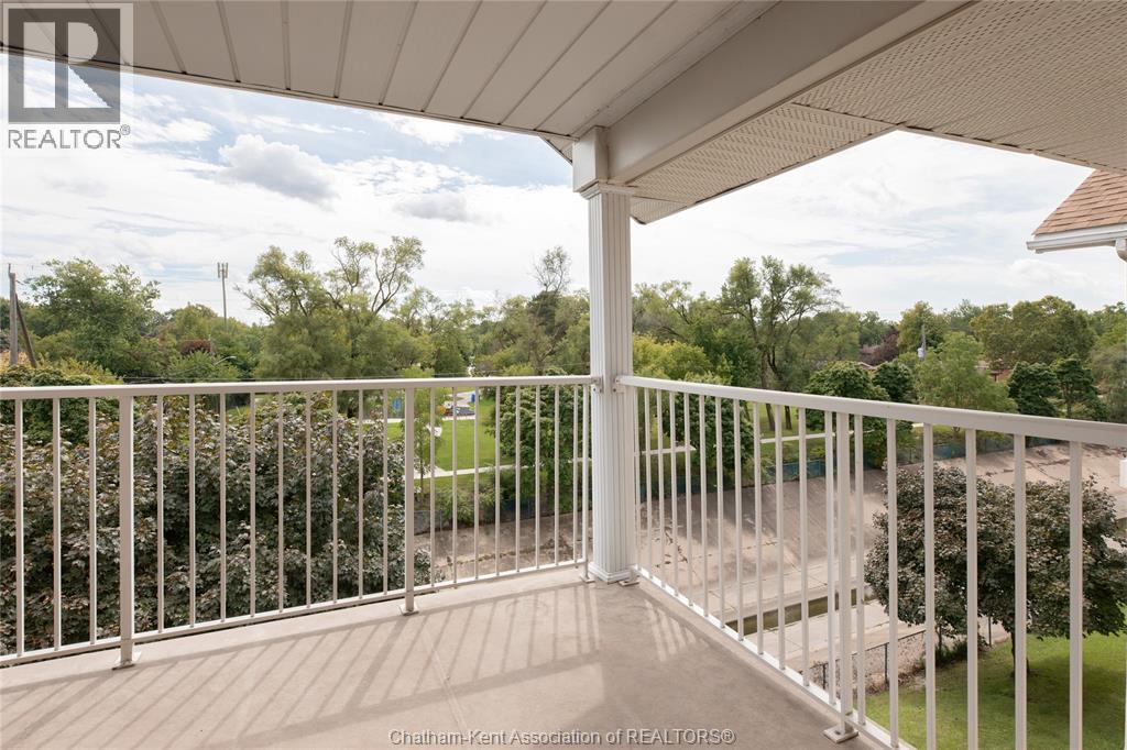 1547 Grand Marais Road West Unit# 406, Windsor, Ontario  N9E 4W3 - Photo 20 - 26022275