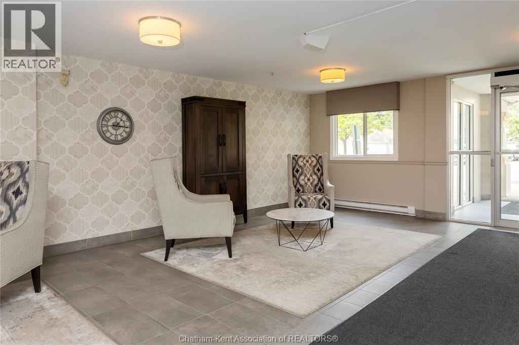 1547 Grand Marais Road West Unit# 406, Windsor, Ontario  N9E 4W3 - Photo 22 - 26022275