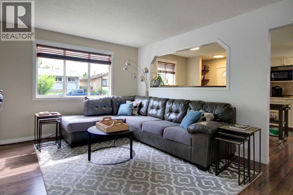 6720 29 Avenue Ne, Calgary, Alberta  T1Y 3W5 - Photo 6 - A2344319