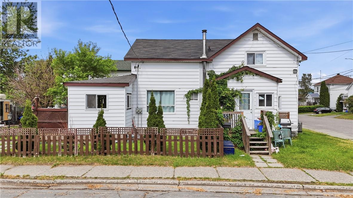 435 Clinton Avenue, Sudbury, Ontario  P3B 2S2 - Photo 1 - 2130419