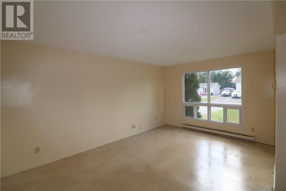 316 Catherine Drive, Greater Sudbury, Ontario  P3L 1G7 - Photo 10 - 2130329