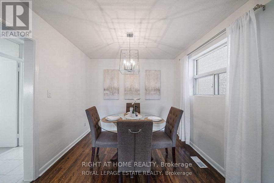 15 August Avenue, Toronto, Ontario  M1L 3M8 - Photo 6 - E13783208