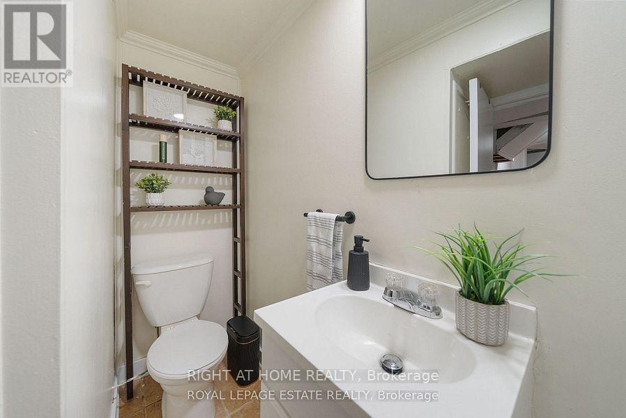 15 August Avenue, Toronto, Ontario  M1L 3M8 - Photo 17 - E13783208