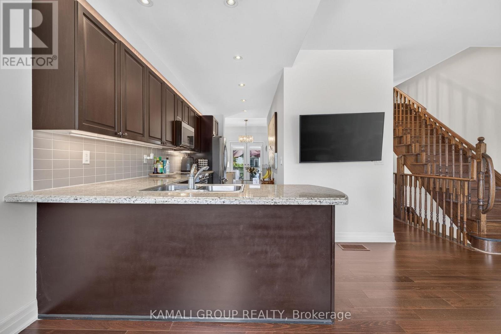 39 Beverley Glen Boulevard, Vaughan, Ontario  L4J 0G8 - Photo 17 - N13604366