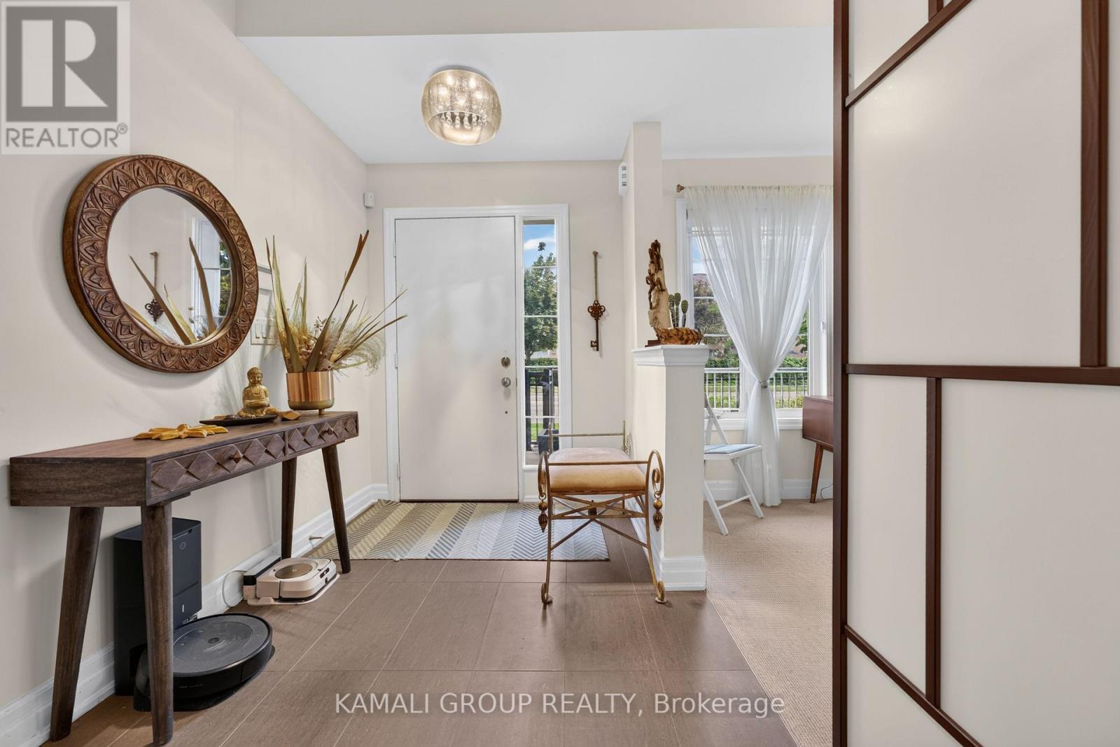 39 Beverley Glen Boulevard, Vaughan, Ontario  L4J 0G8 - Photo 3 - N13604366