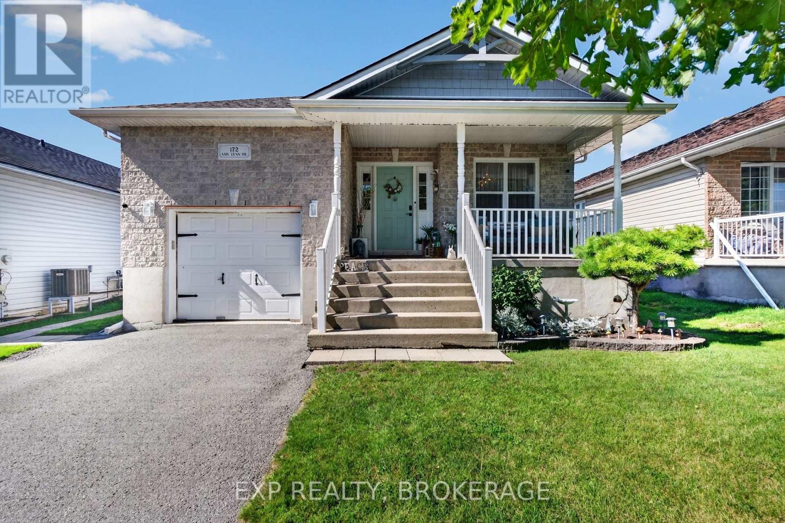 172 AMY LYNN DRIVE, Loyalist, Ontario