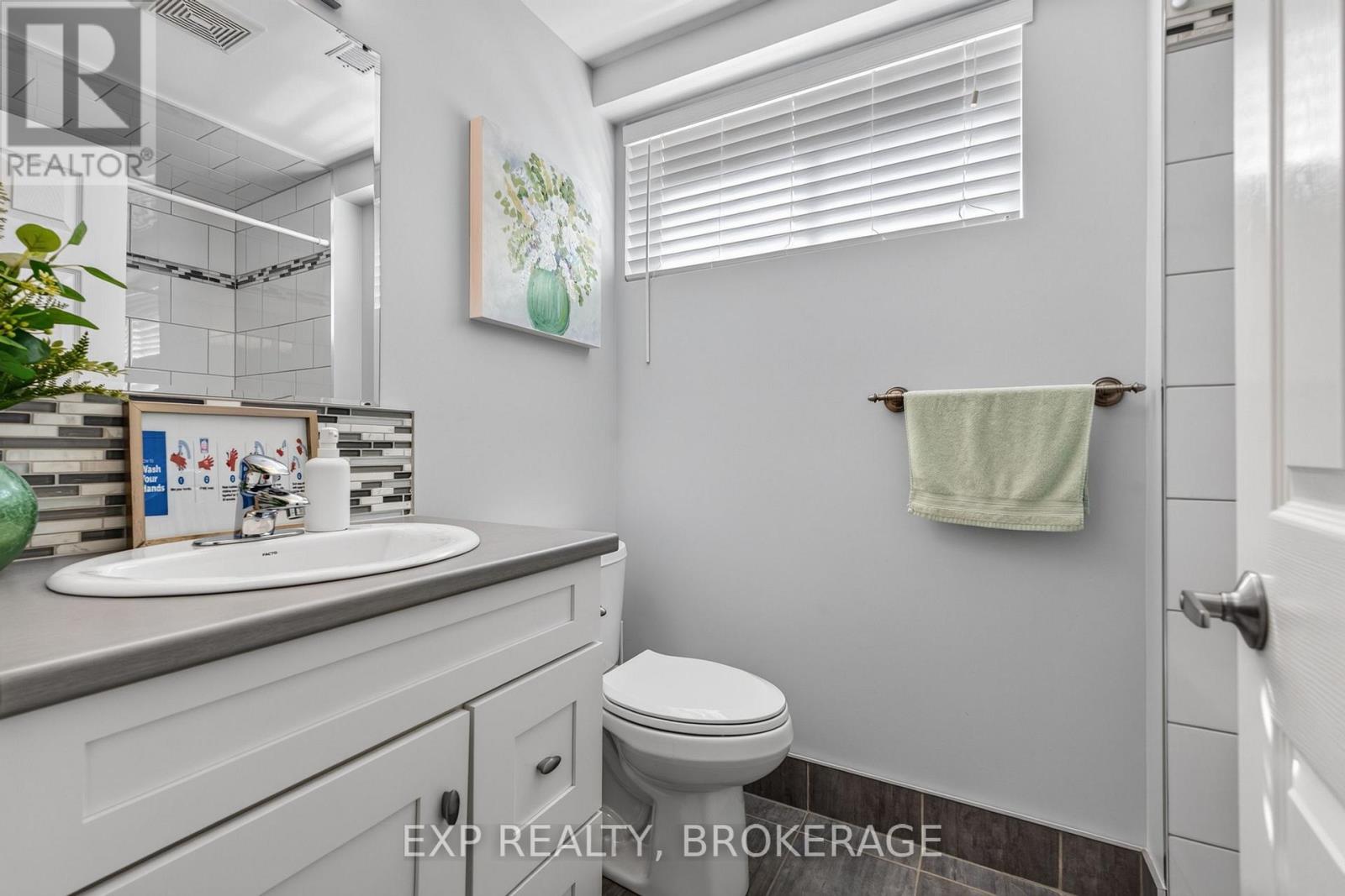 172 Amy Lynn Drive, Loyalist, Ontario  K7N 2A2 - Photo 36 - X13791346
