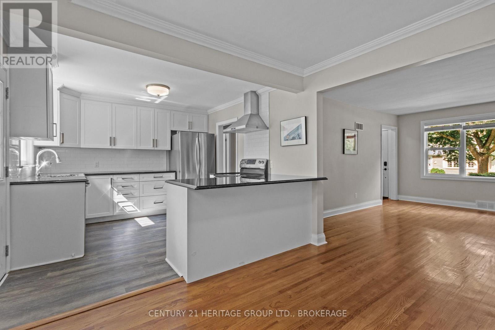 306 Glengarry Road, Kingston, Ontario  K7M 3J9 - Photo 10 - X13791398