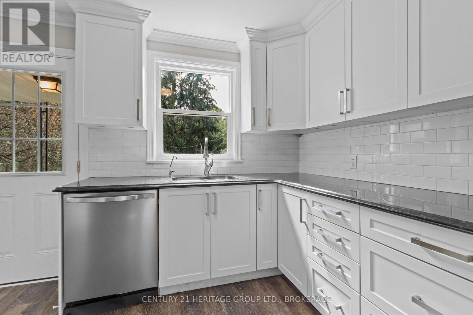 306 Glengarry Road, Kingston, Ontario  K7M 3J9 - Photo 12 - X13791398