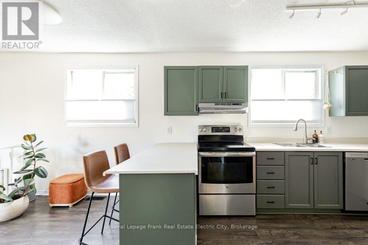 811 Mountain Ash Road, Peterborough, Ontario  K9J 8K2 - Photo 17 - X13791486