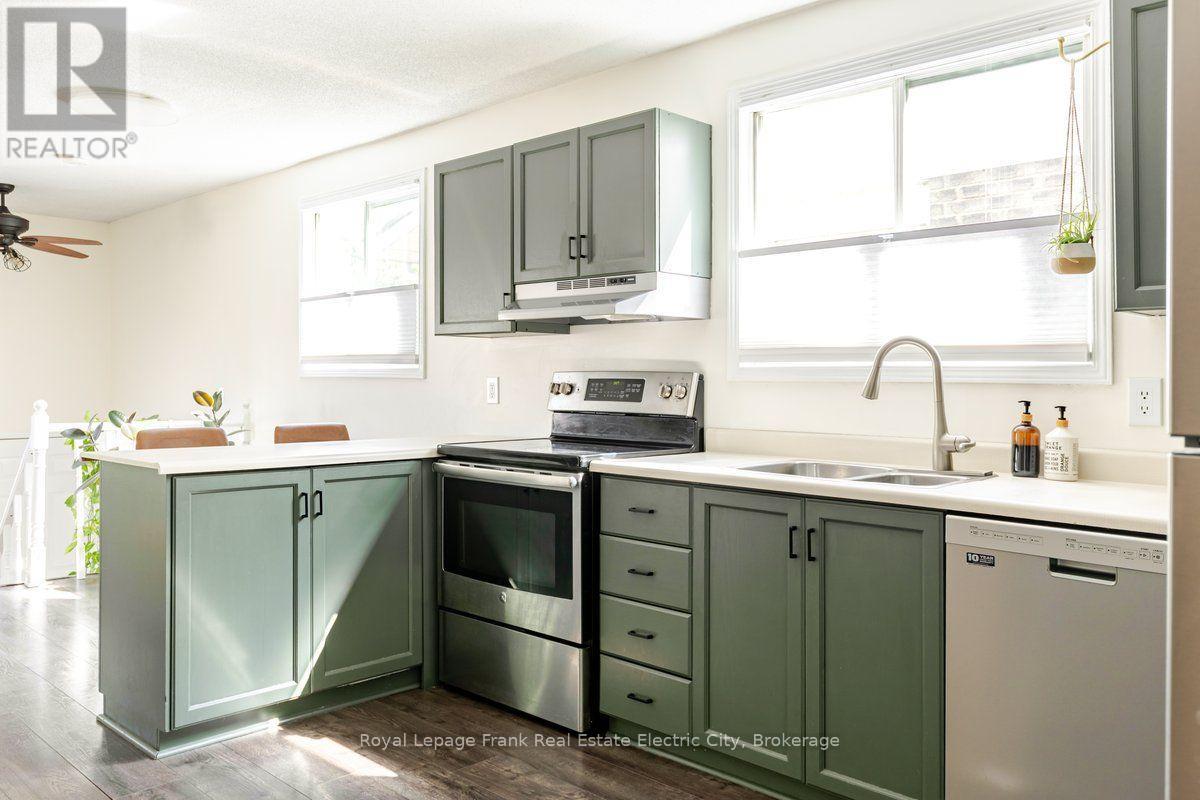 811 Mountain Ash Road, Peterborough, Ontario  K9J 8K2 - Photo 18 - X13791486