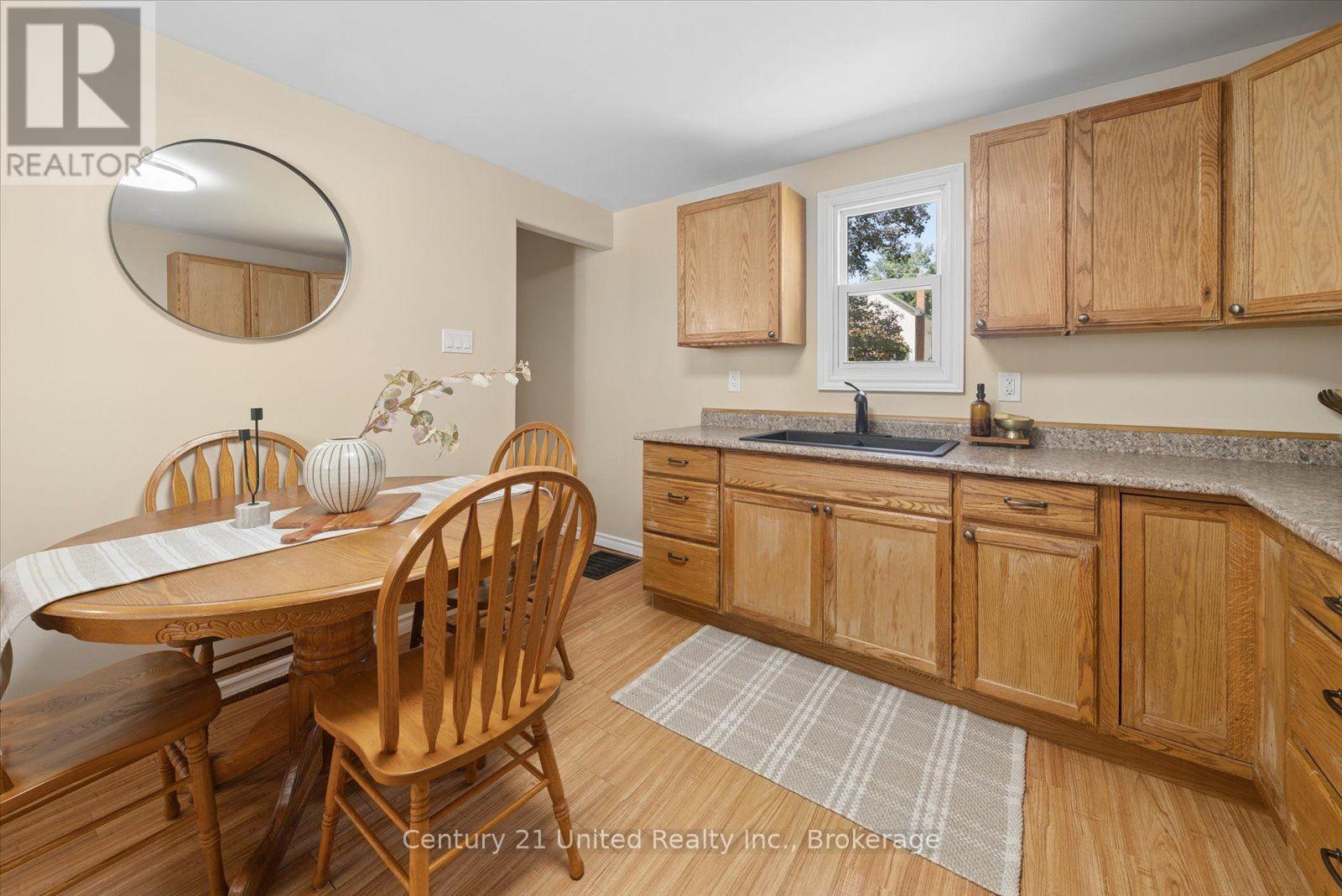 584 Wolfe Street, Peterborough, Ontario  K9J 2L8 - Photo 14 - X13791574