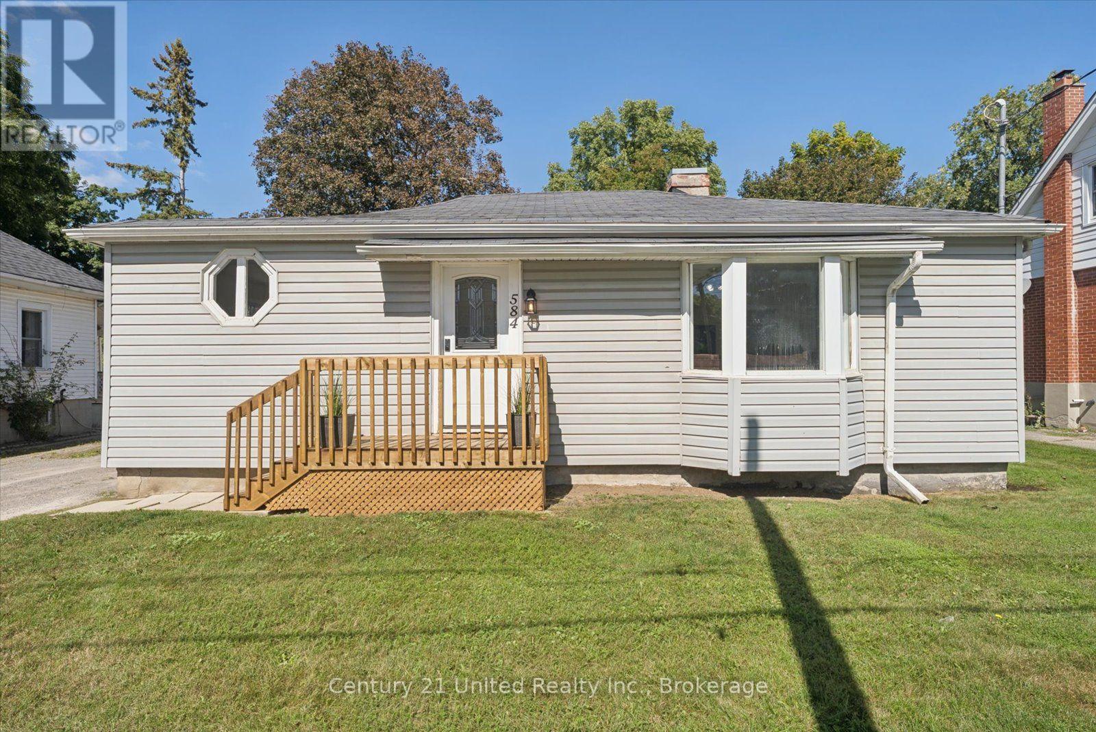 584 Wolfe Street, Peterborough, Ontario  K9J 2L8 - Photo 3 - X13791574