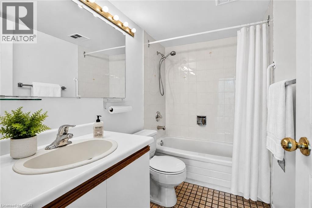 1225 North Shore Boulevard E Unit# 710, Burlington, Ontario  L7S 1Z6 - Photo 19 - 40861698