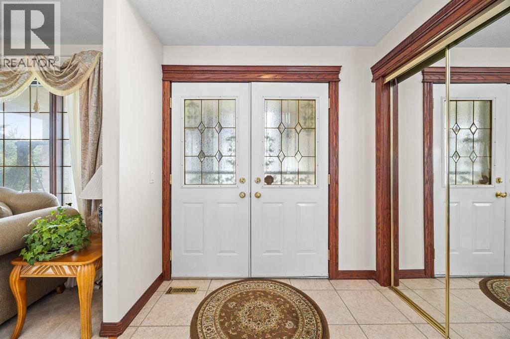 10385 Hamptons Boulevard Nw, Calgary, Alberta  T3A 5S2 - Photo 4 - A2340220
