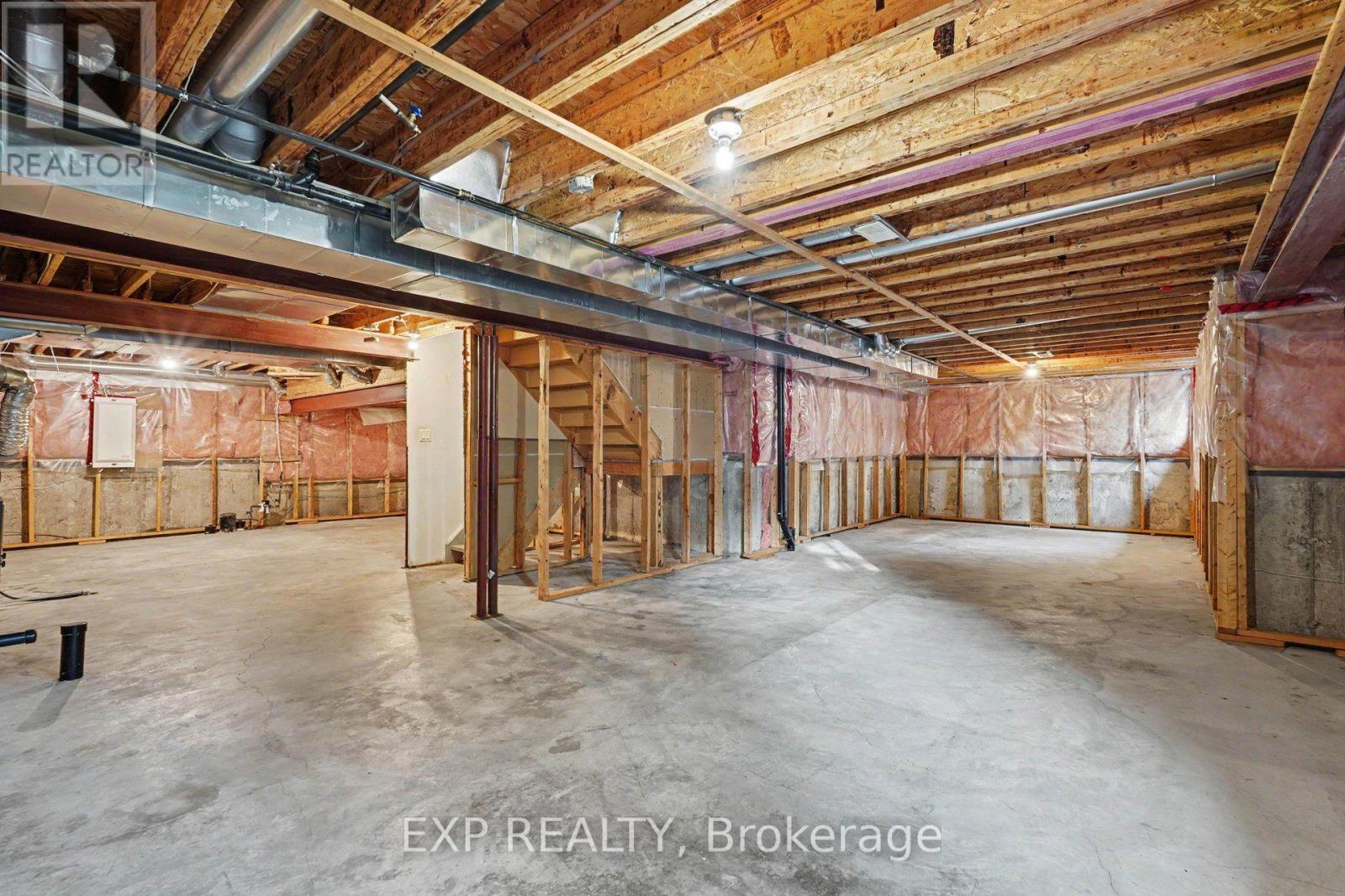 203 Harbour View Street, Ottawa, Ontario  K2G 7B2 - Photo 24 - X13791506