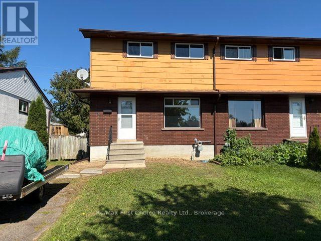 137 Inglewood Crescent N, Thunder Bay, Ontario  P7C 2E8 - Photo 1 - X13791522