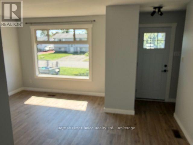 137 Inglewood Crescent N, Thunder Bay, Ontario  P7C 2E8 - Photo 9 - X13791522