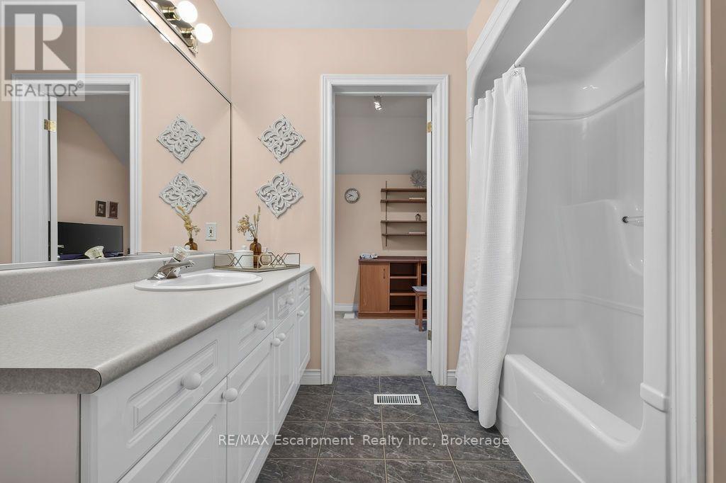 1175 Bellview Crescent, Burlington, Ontario  L7S 1C9 - Photo 34 - W13791526