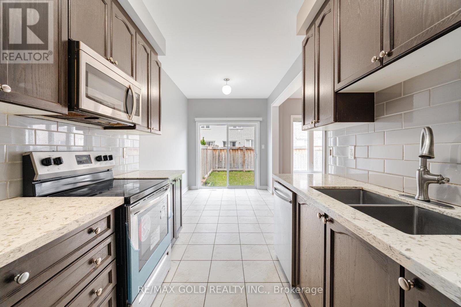 67 Yardley Crescent, Brampton (Credit Valley), Ontario  L6X 5L7 - Photo 13 - W13562908