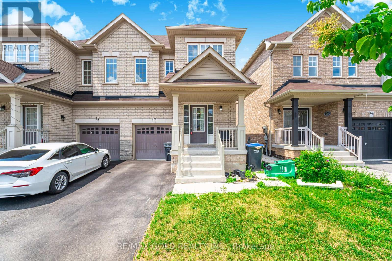 67 Yardley Crescent, Brampton (Credit Valley), Ontario  L6X 5L7 - Photo 4 - W13562908