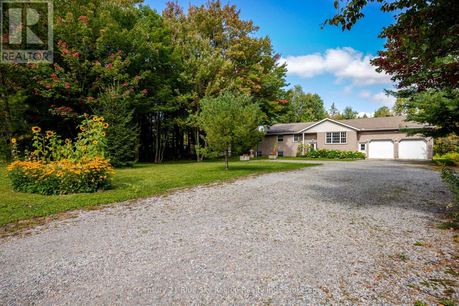 44 SPRINGDALE DRIVE, North Bay, Ontario