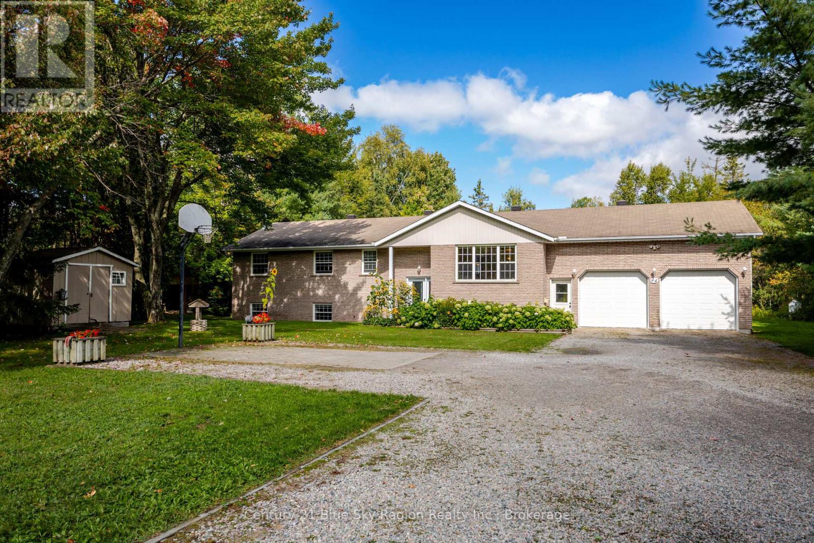 44 Springdale Drive, North Bay, Ontario  P1B 8G2 - Photo 2 - X13791616