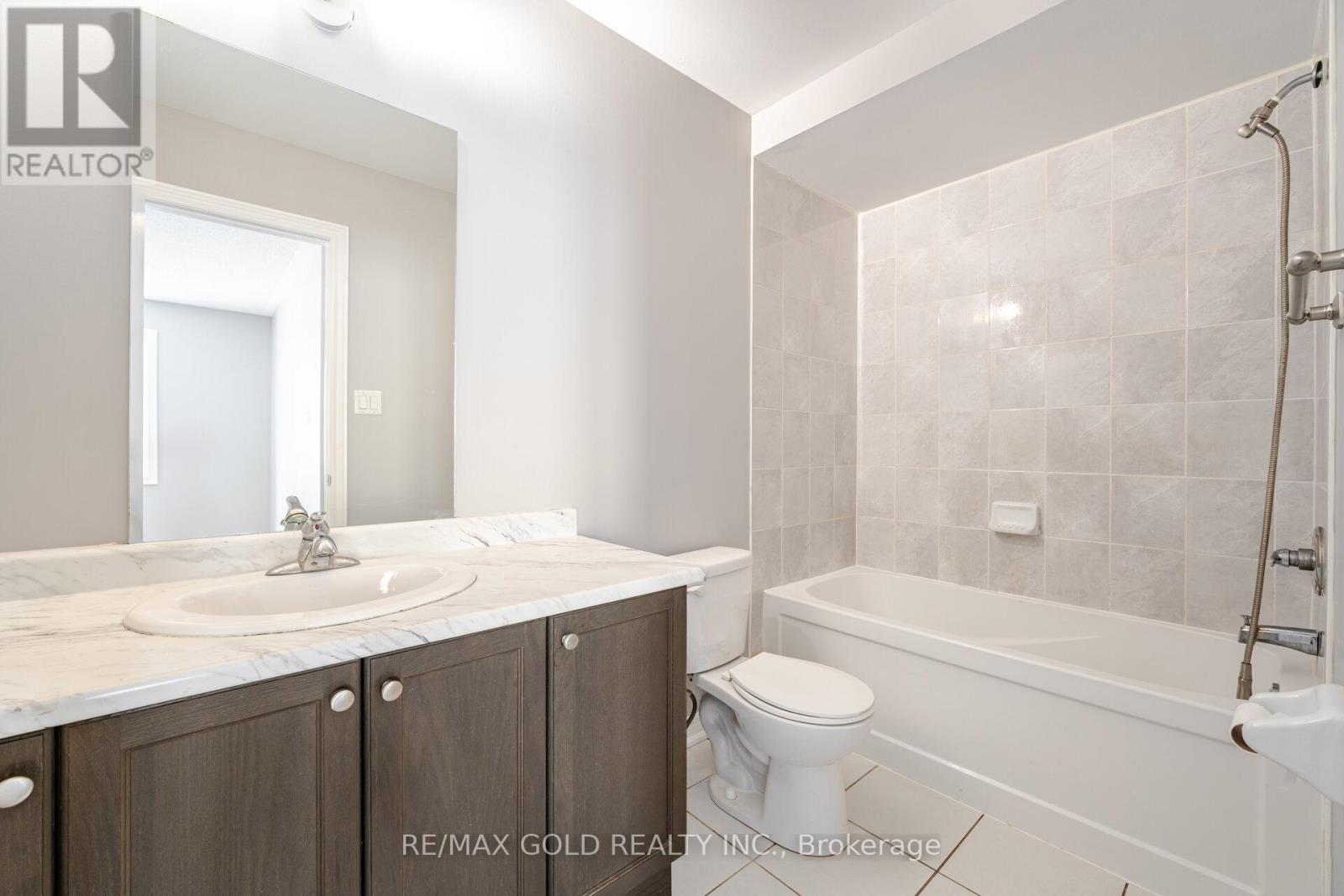 67 Yardley Crescent, Brampton (Credit Valley), Ontario  L6X 5L7 - Photo 38 - W13562908