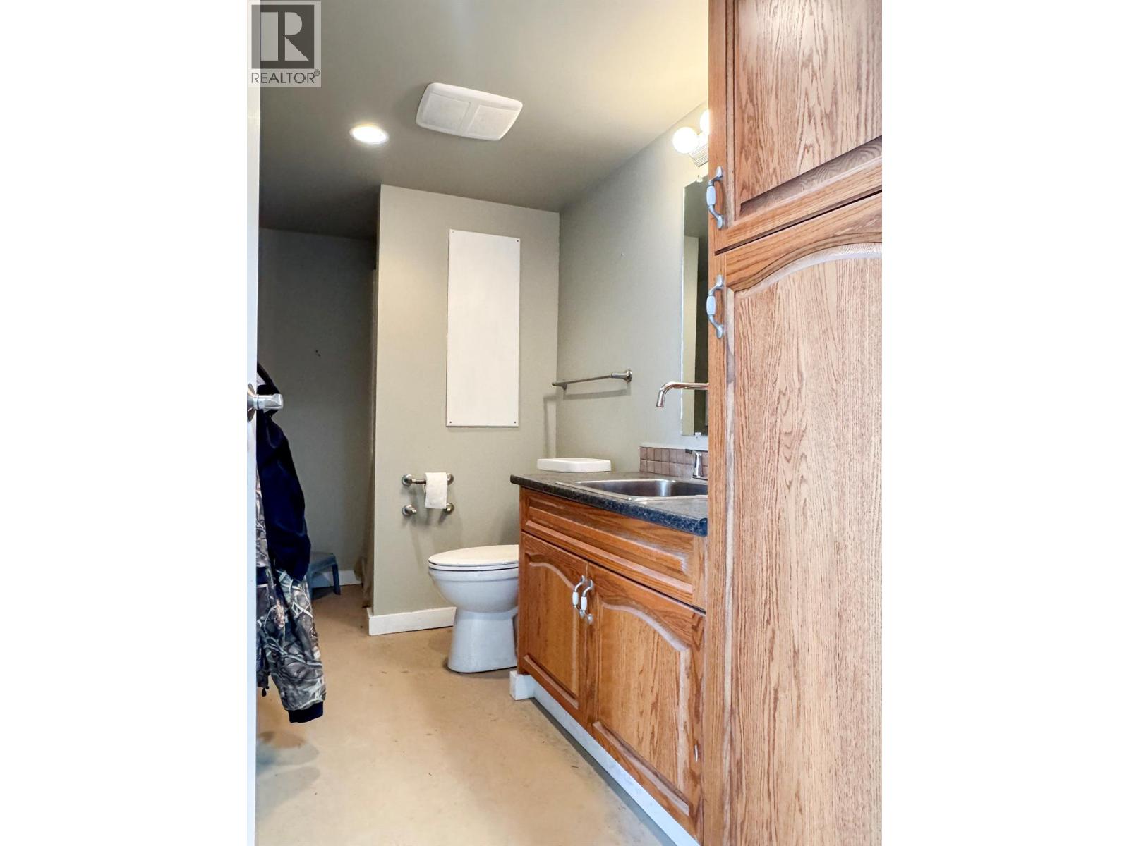 3013 Mount Royal Drive N, Cranbrook, British Columbia V1C 5R8 - Photo 12 - 10401012