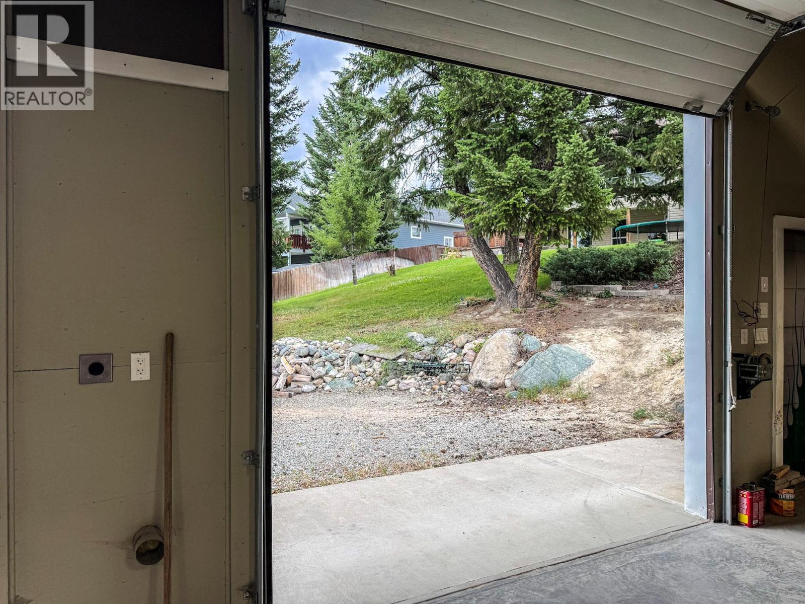 3013 Mount Royal Drive N, Cranbrook, British Columbia V1C 5R8 - Photo 14 - 10401012