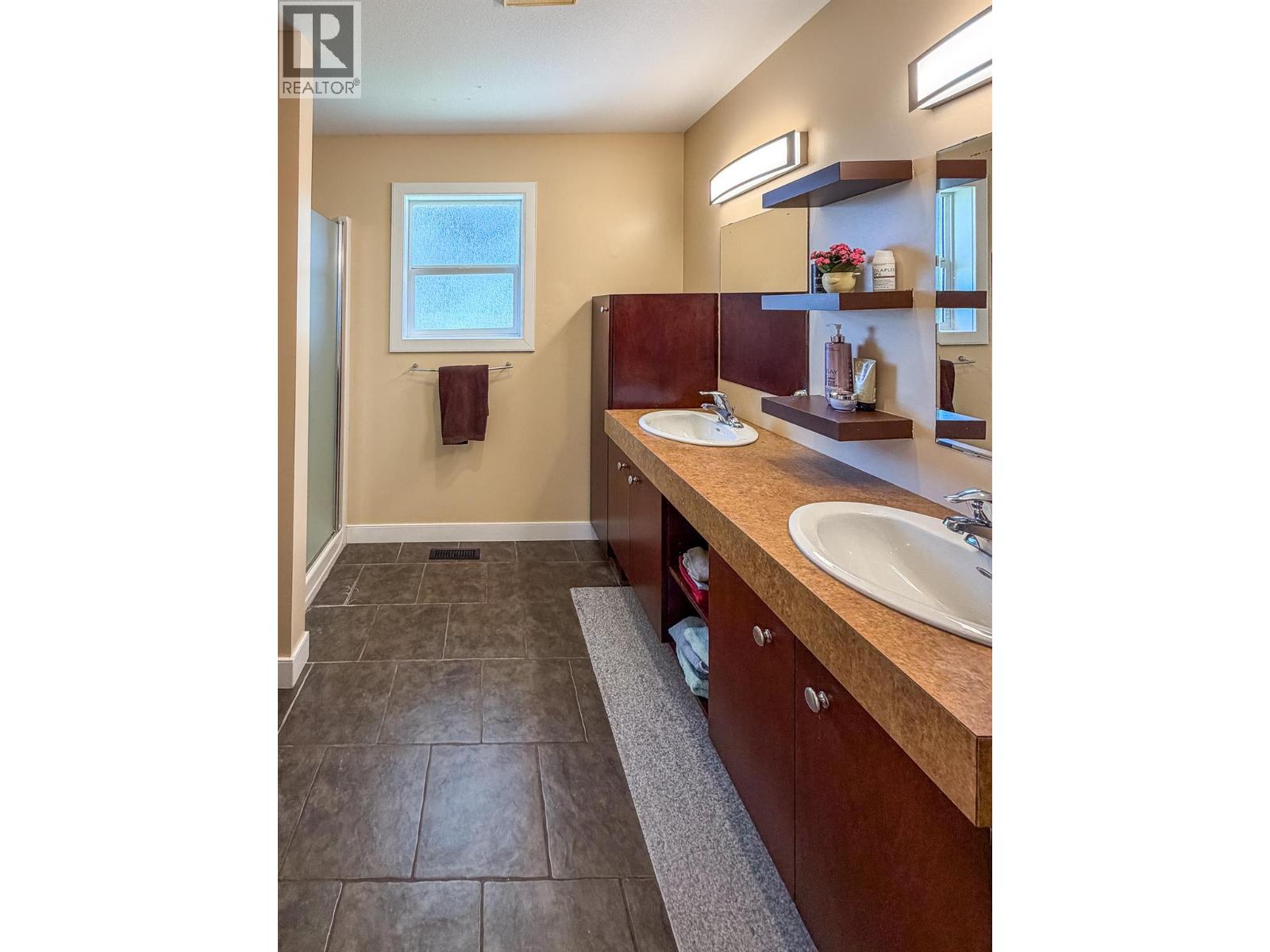 3013 Mount Royal Drive N, Cranbrook, British Columbia V1C 5R8 - Photo 27 - 10401012