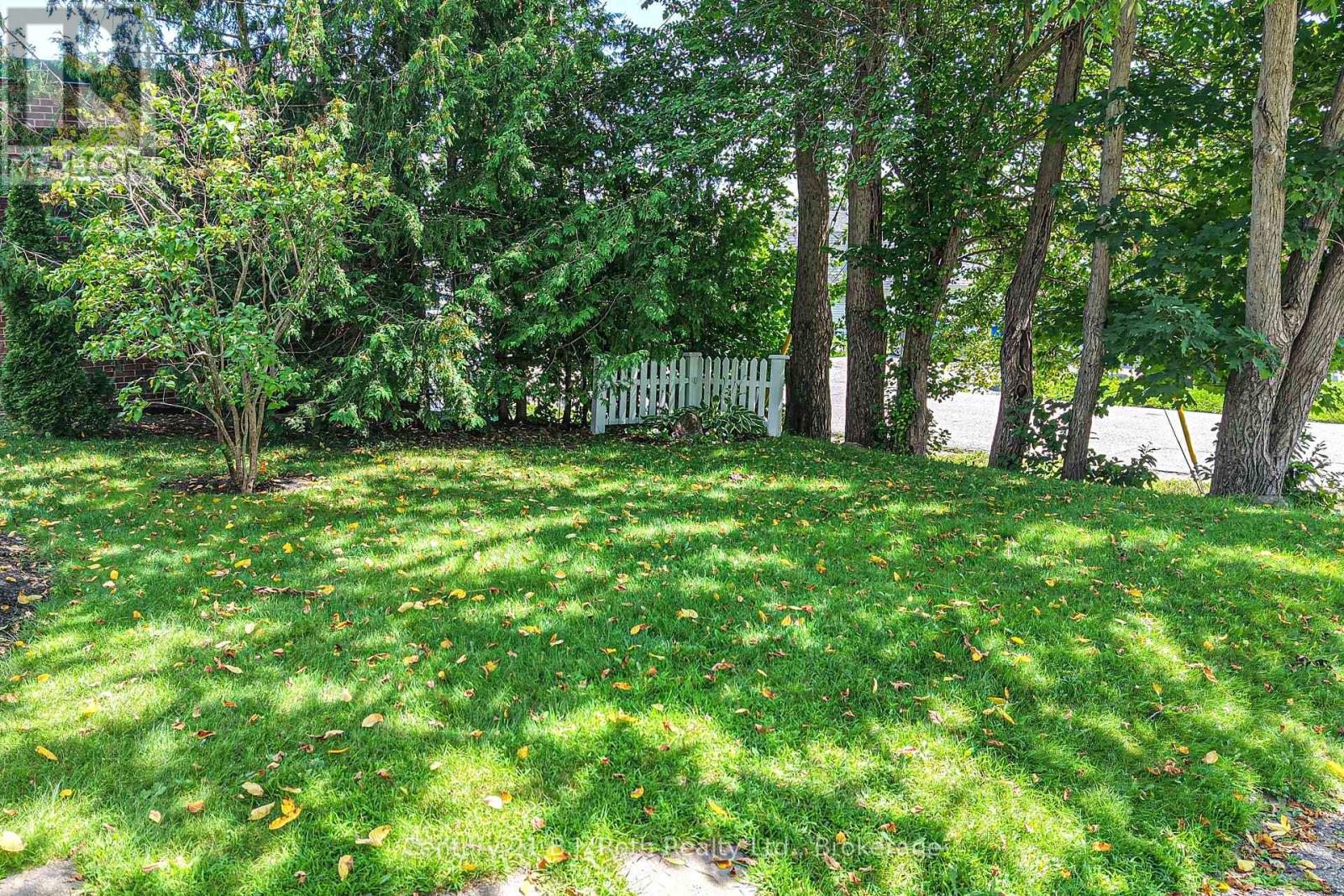 8 Dunn Avenue, Orillia, Ontario  L3V 2N9 - Photo 7 - S13791572