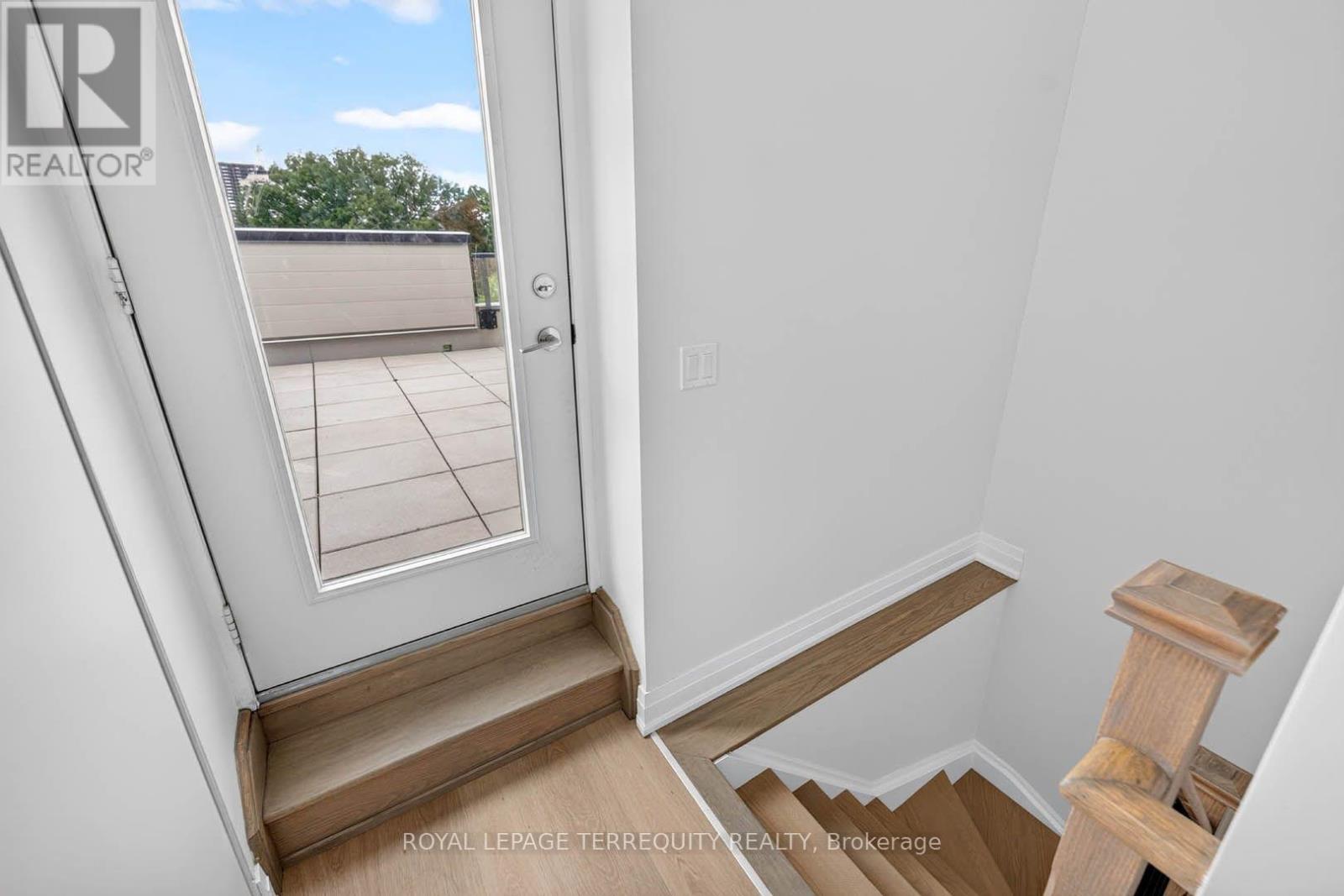 16 - 780 Sheppard Avenue E, Toronto, Ontario  M2K 0E8 - Photo 29 - C13791602