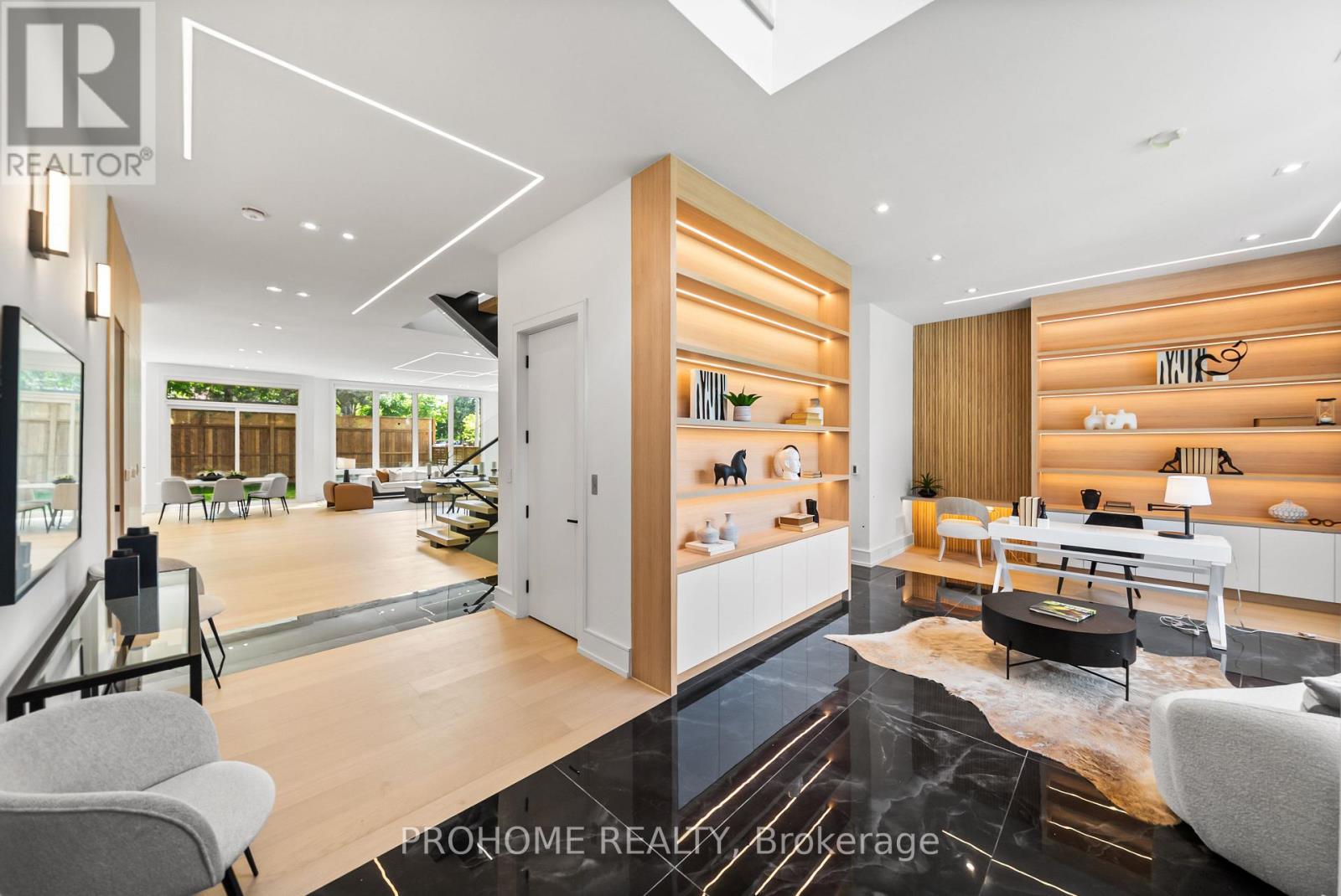 15 Aldershot Crescent, Toronto, Ontario  M2P 1L7 - Photo 5 - C13791646