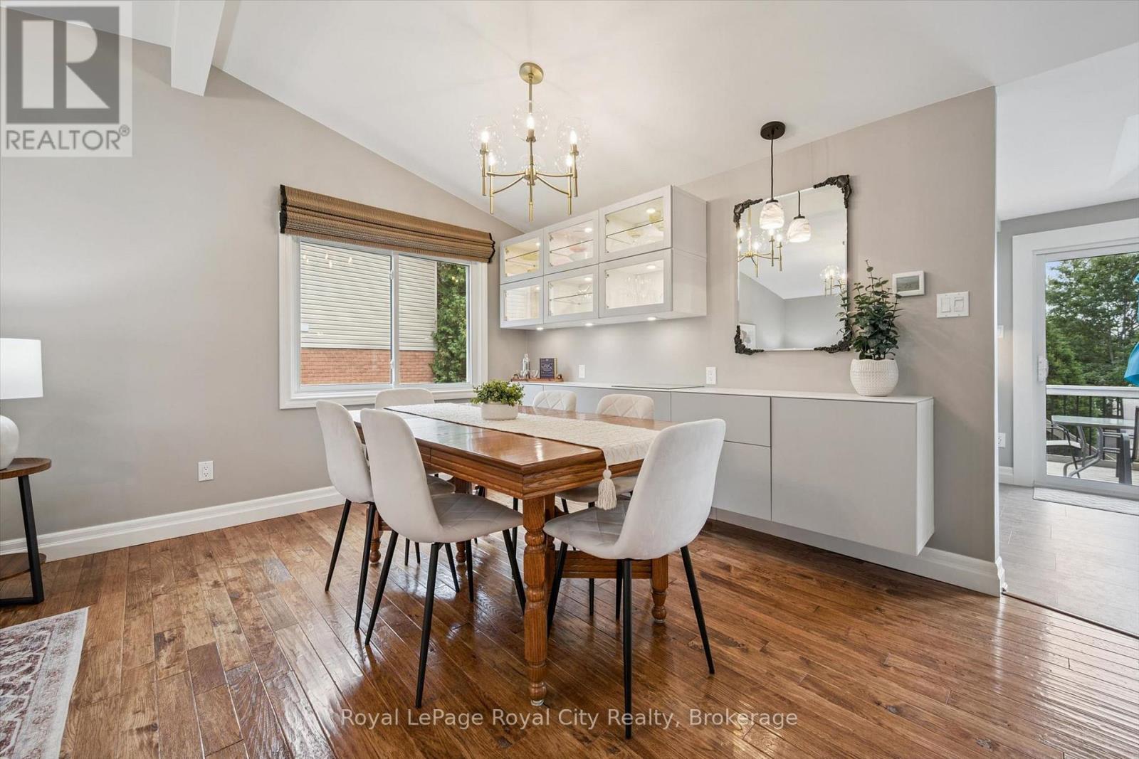 32 Thornhill Drive, Guelph, Ontario  N1H 8B6 - Photo 7 - X13791370