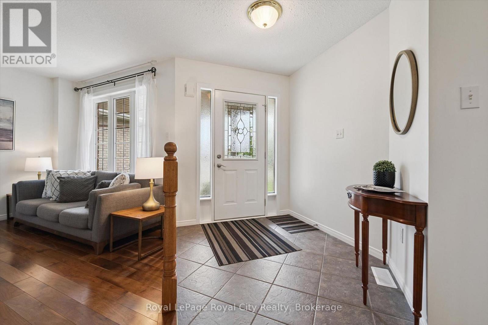 3 Munroe Crescent, Guelph, Ontario  N1G 5E6 - Photo 3 - X13791556