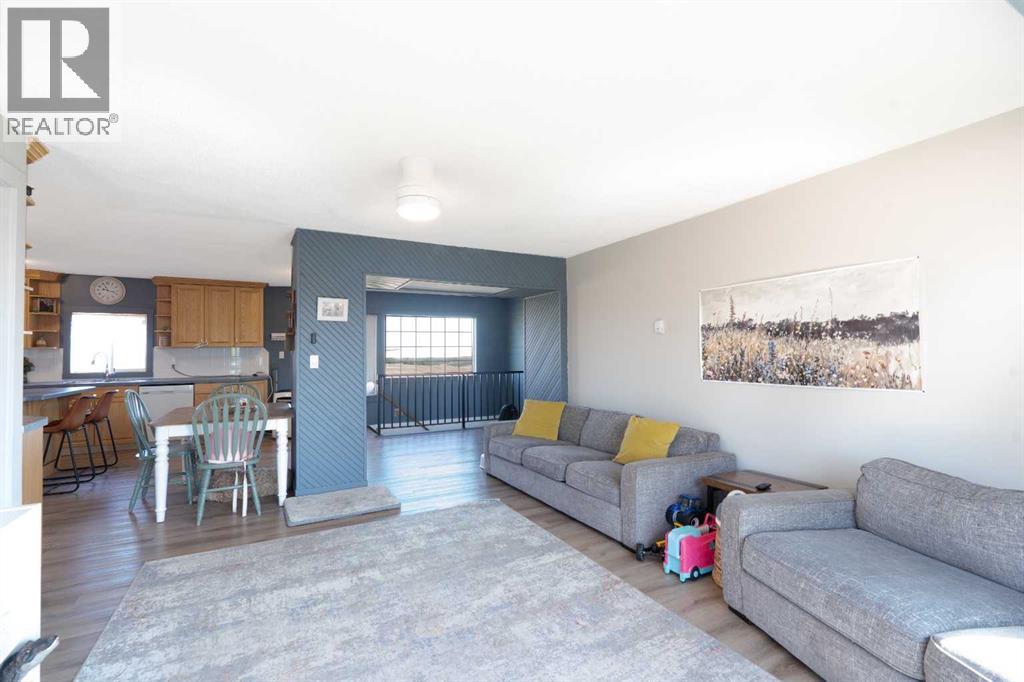 340044 Range Road 215, Rural Starland County, Alberta  T0M 2C0 - Photo 20 - A2343099