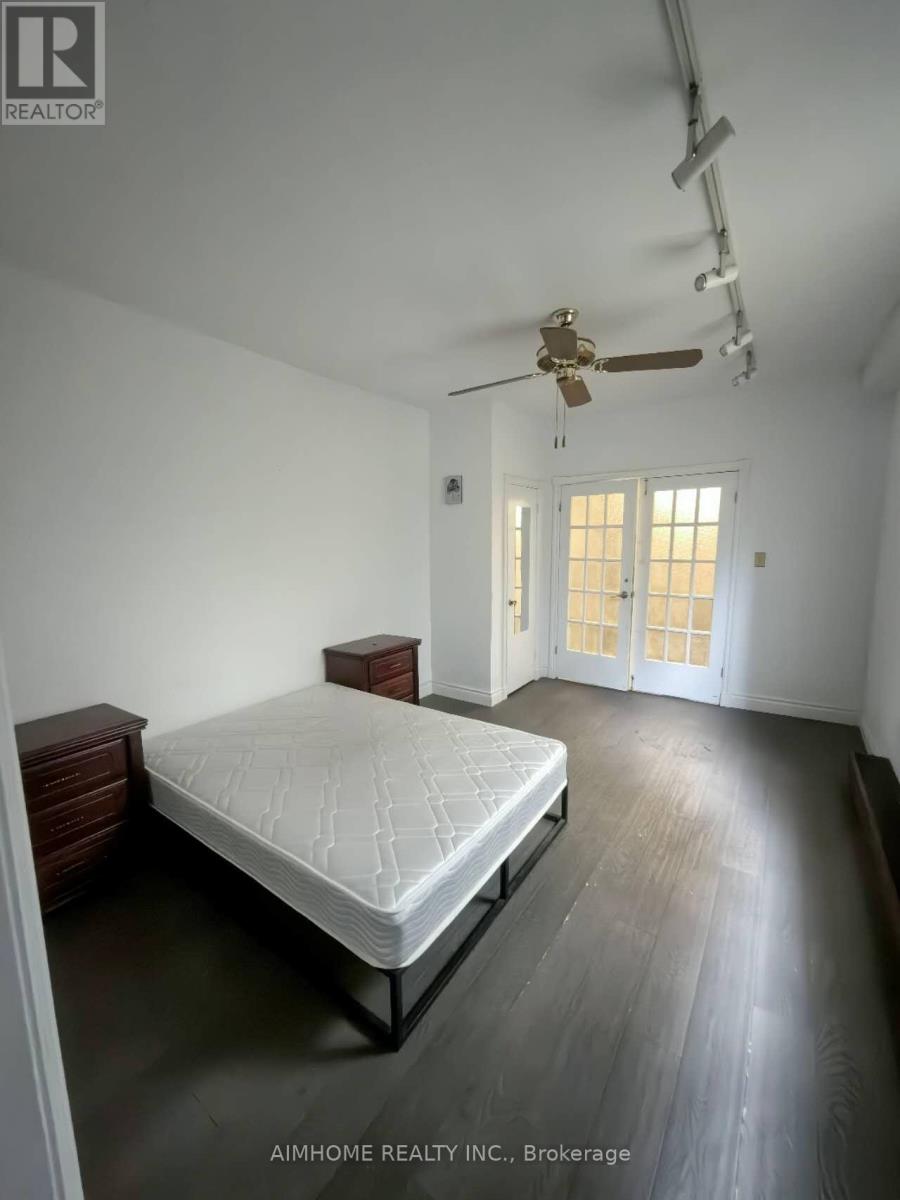 MAIN FL BR - 253 PALMERSTON AVENUE, Toronto, Ontario