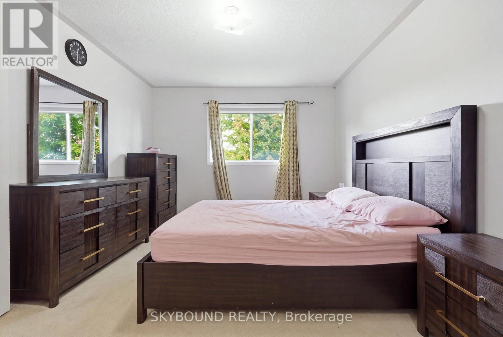 7419 Magistrate Terrace, Mississauga, Ontario  L5W 1K9 - Photo 27 - W13791336