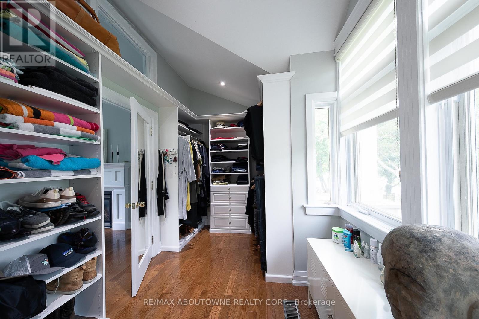 1290 Braeside Drive, Oakville, Ontario  L6J 2A4 - Photo 24 - W13791354