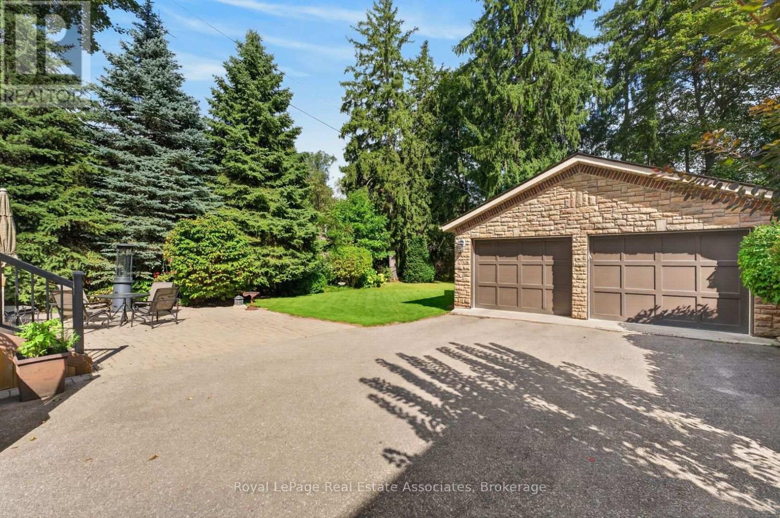 33 Ben Machree Drive, Mississauga, Ontario  L5H 2S2 - Photo 34 - W13791380
