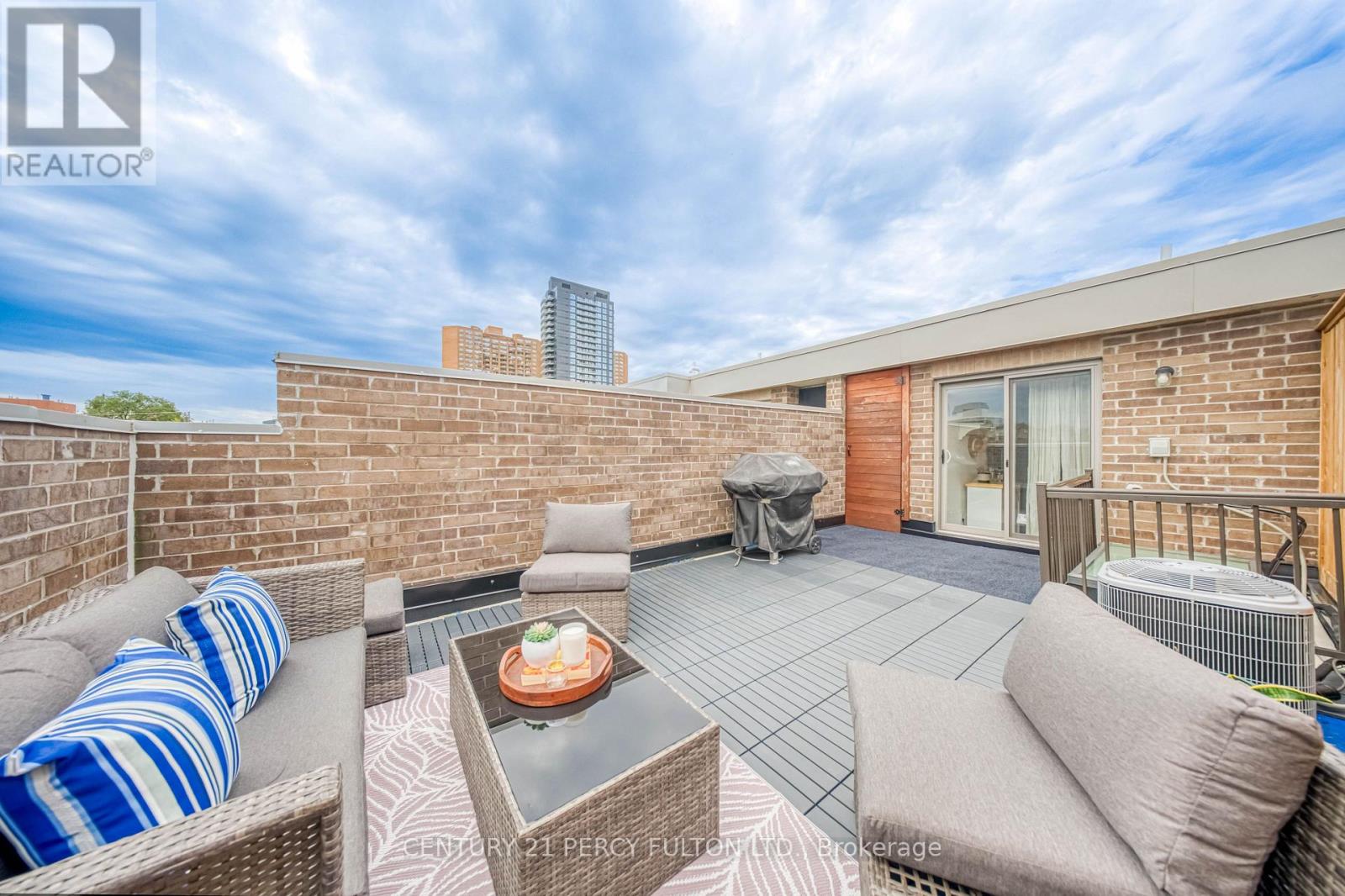 20 - 26 Ernest Avenue, Toronto, Ontario  M6P 3L8 - Photo 19 - W13791394