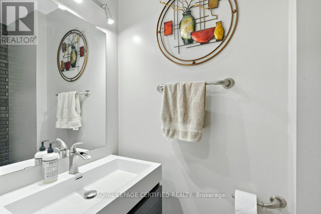 3 National Crescent, Brampton, Ontario  L7A 1H1 - Photo 9 - W13791418