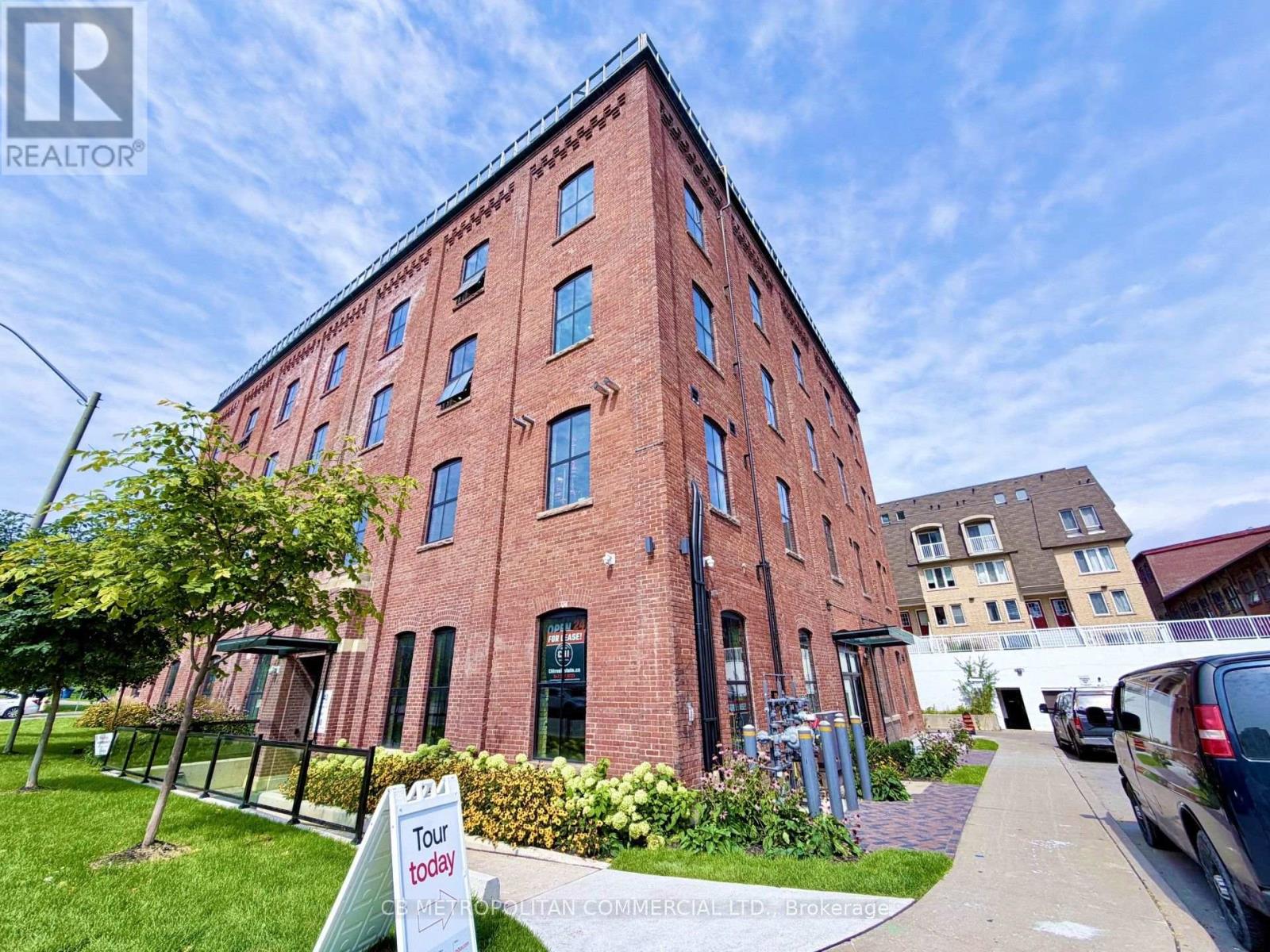 2C - 30 POWERHOUSE STREET, Toronto, Ontario