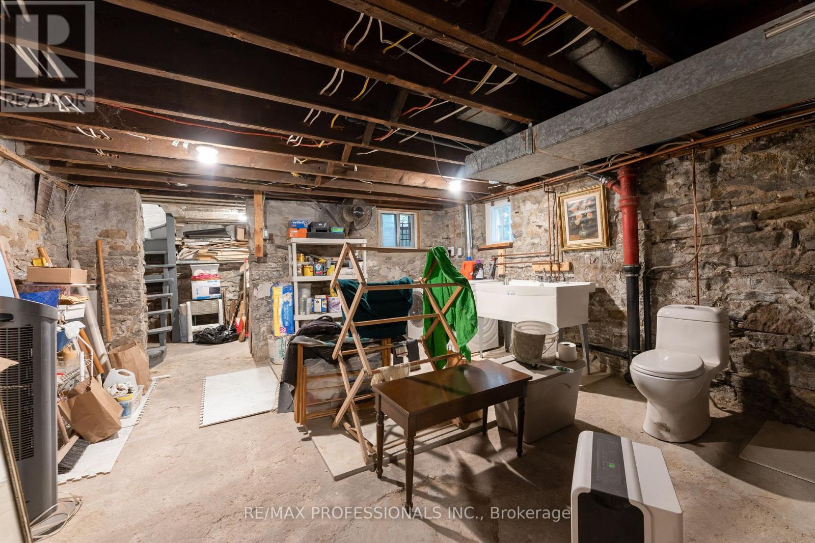 181 Garden Avenue, Toronto, Ontario  M6R 1H8 - Photo 30 - W13791452