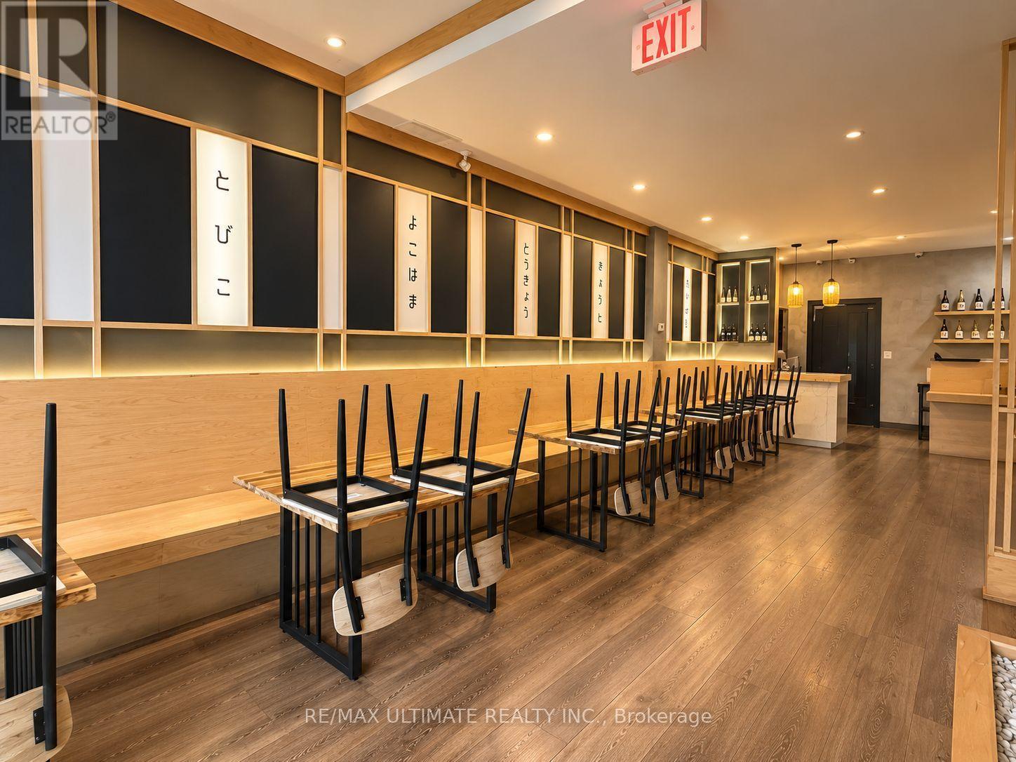 3073 Bloor Street W, Toronto, Ontario  M8X 1C7 - Photo 5 - W13791462