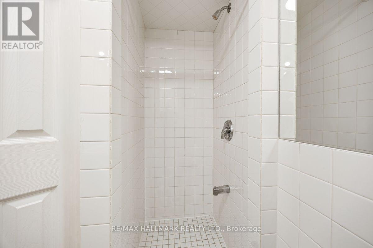 Lower - 483 Parkside Drive, Toronto, Ontario  M6R 2Z9 - Photo 23 - W13791504