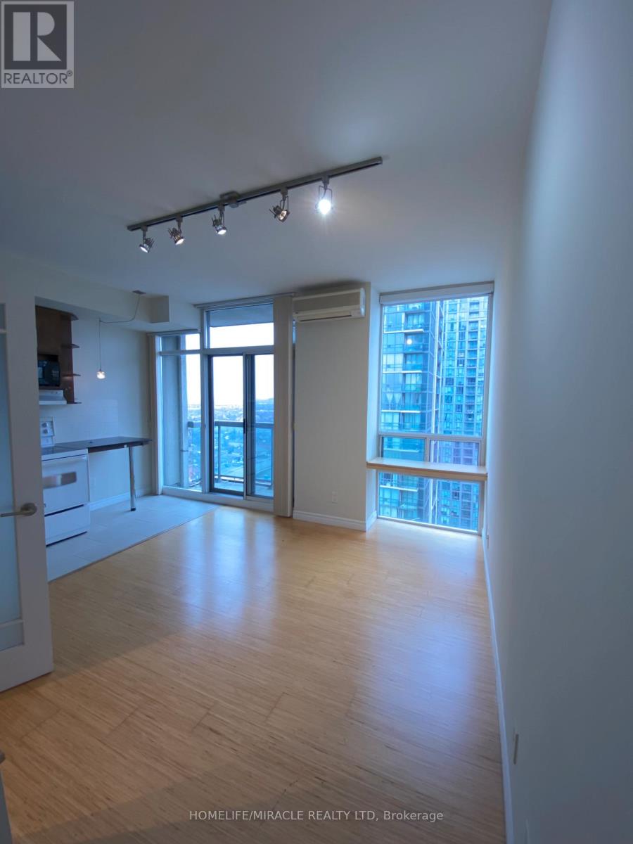2606 - 3504 Hurontario Street, Mississauga, Ontario  L5B 0B9 - Photo 5 - W13791540