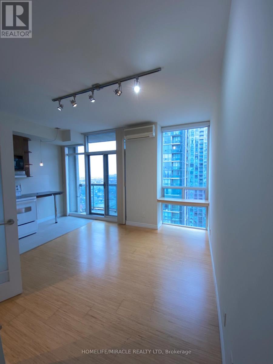 2606 - 3504 Hurontario Street, Mississauga, Ontario  L5B 0B9 - Photo 6 - W13791540
