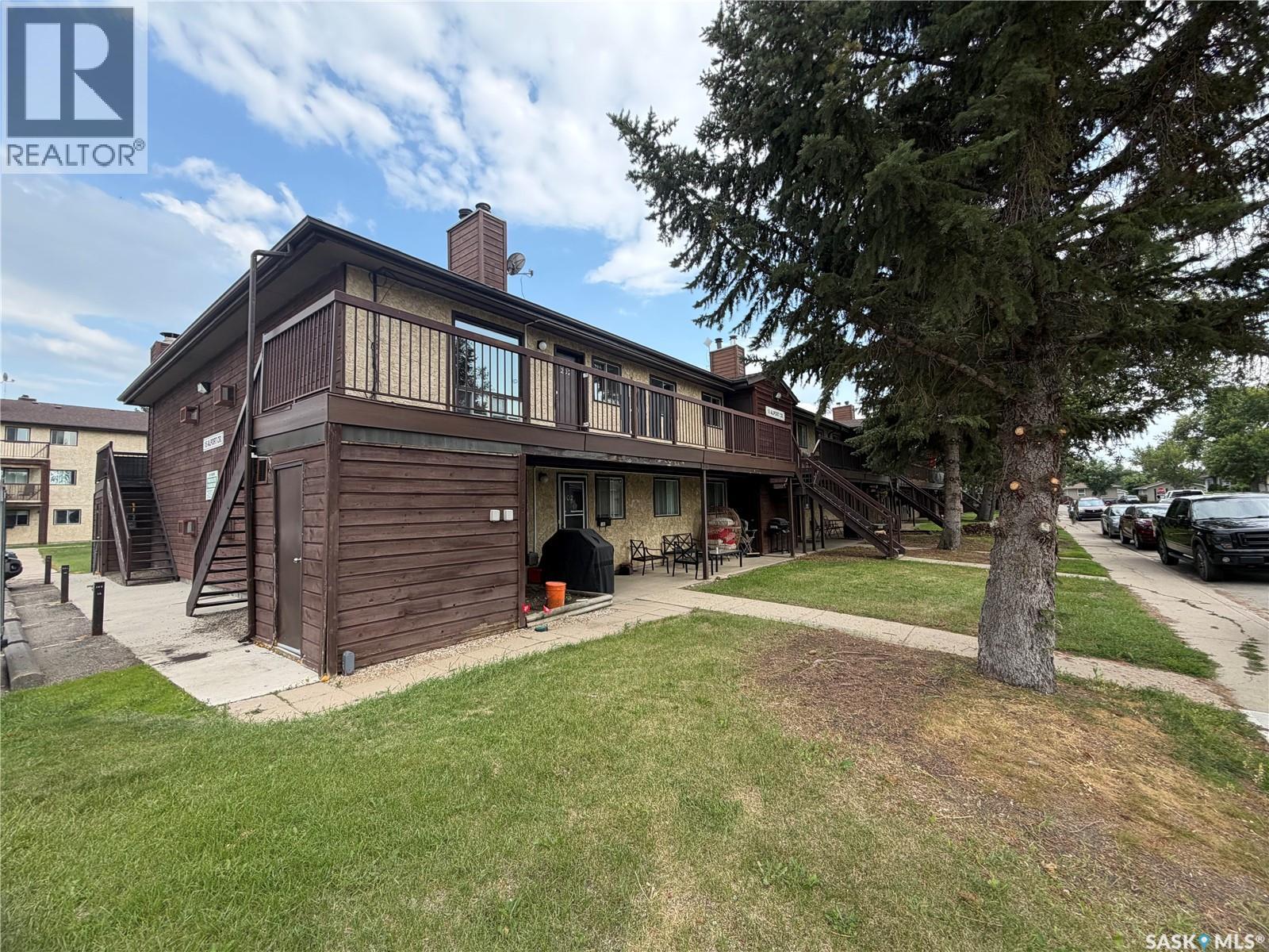 202 15 Alport Crescent, Regina, Saskatchewan  S4R 8C6 - Photo 1 - SK048486